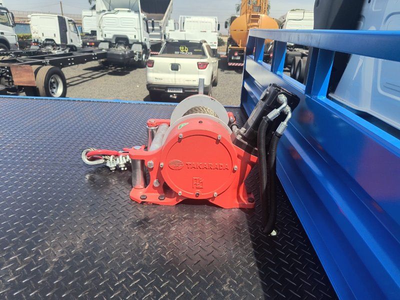 Carga Seca Carrega Tudo com Rampa Hidr�ulica